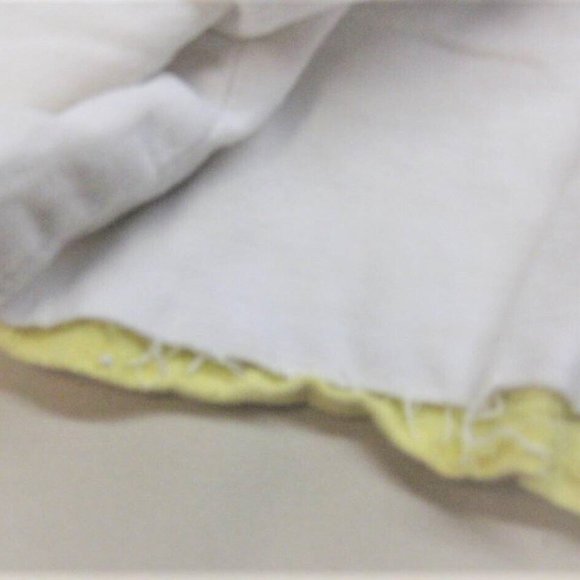 Vintage BABY CLOTHES & MOCCASINS Leather Moccasins Old Moccasins Baby Moccasins - Picture 9 of 10